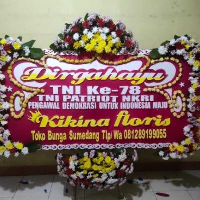 Pesanan Bunga Papan